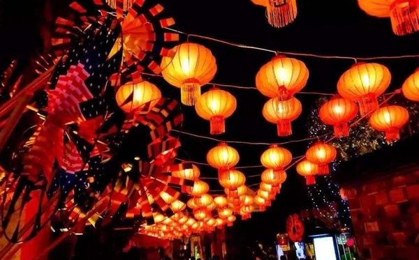 元宵節(jié)祝福語(yǔ)十個(gè)字精選,10個(gè)字及以上的元宵節(jié)祝福語(yǔ)