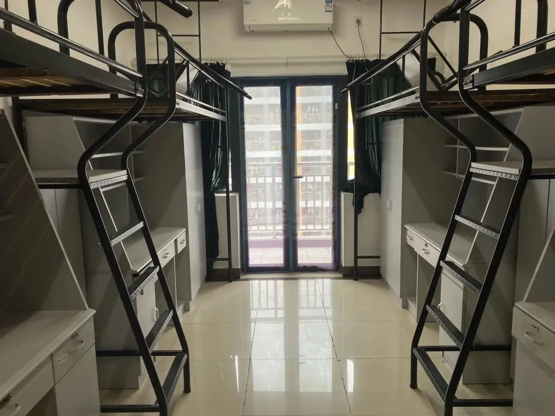 南京航空航天大學宿舍條件怎么樣,有空調和獨立衛生間嗎？（附宿舍圖片）