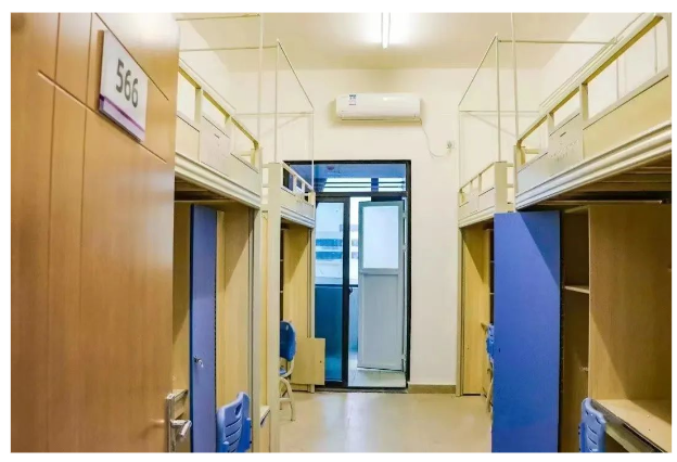 成都理工大學宿舍條件怎么樣,有空調和獨立衛生間嗎？（附宿舍圖片）