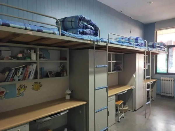 山東師范大學宿舍條件怎么樣,有空調和獨立衛生間嗎？（附宿舍圖片）